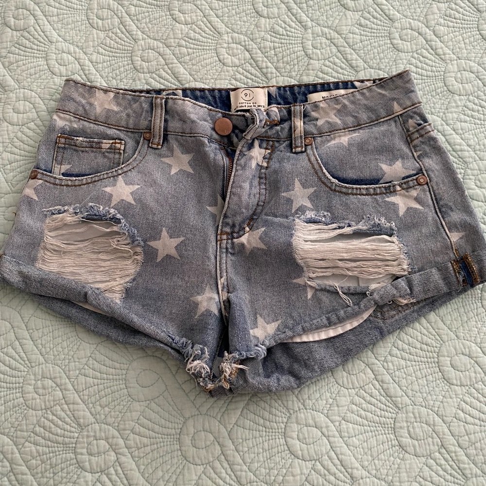 Cute shorts- good quality